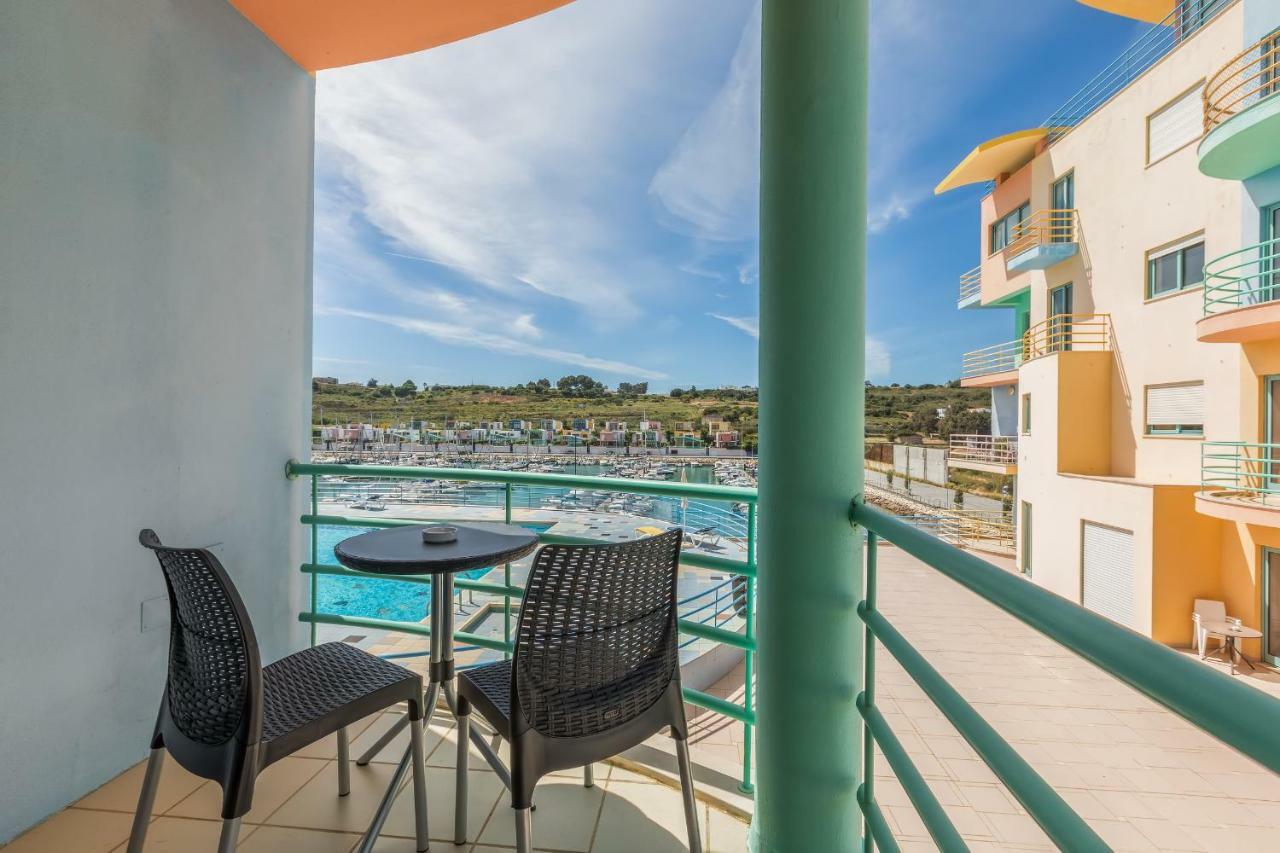 Marina View Apartment Албуфейра Экстерьер фото